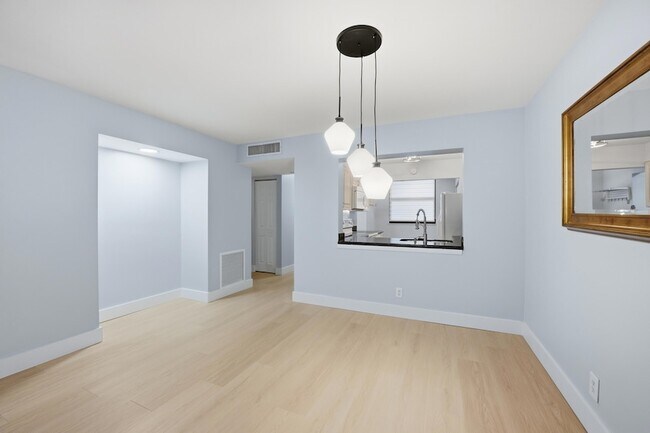 Photo - 2070 Homewood Blvd Unit 3150