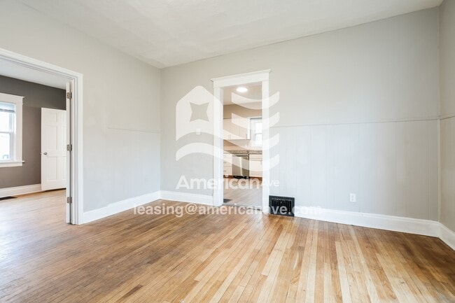 Photo - 140 Studebaker St