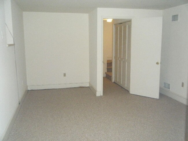 Photo - 1906 Fairmount Ave Unit 4