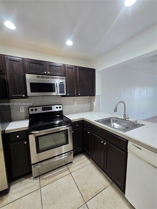Photo - 911 NE 209th Terrace Unit 204-27