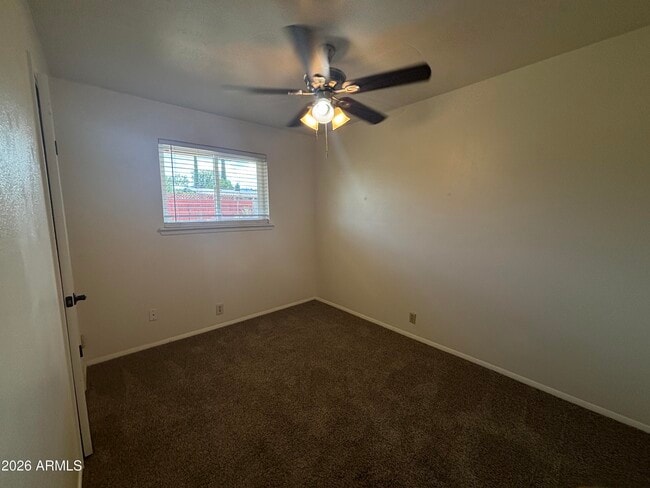 115 E Paula Cir