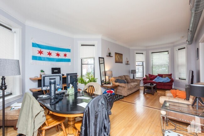 Building Photo - 1014 W Roscoe St Unit 2f Rental
