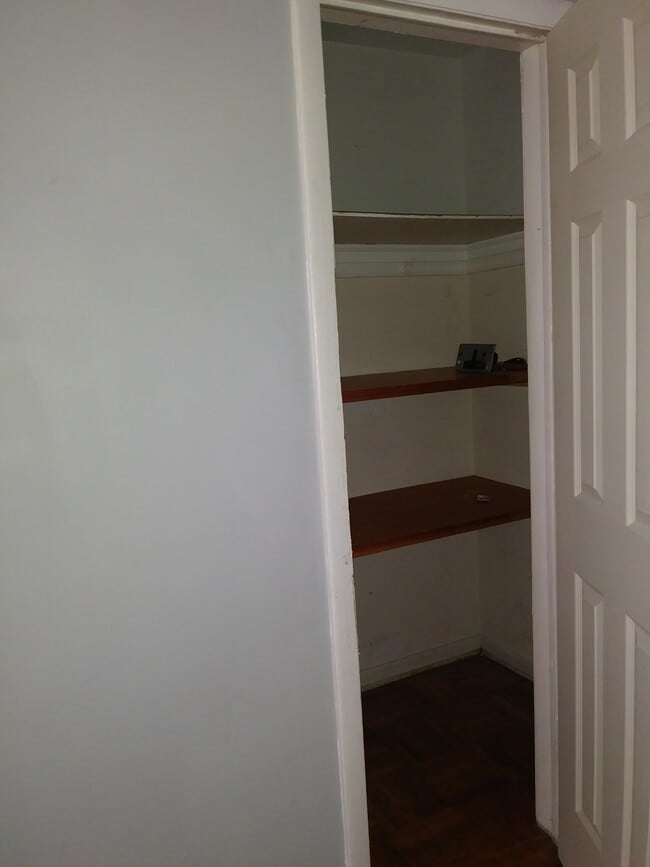 Photo - 4817 Hull St Unit 1