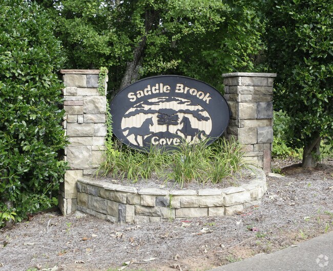 Saddle Brook Cove Apartments - Saddle Brook Cove Apartments
