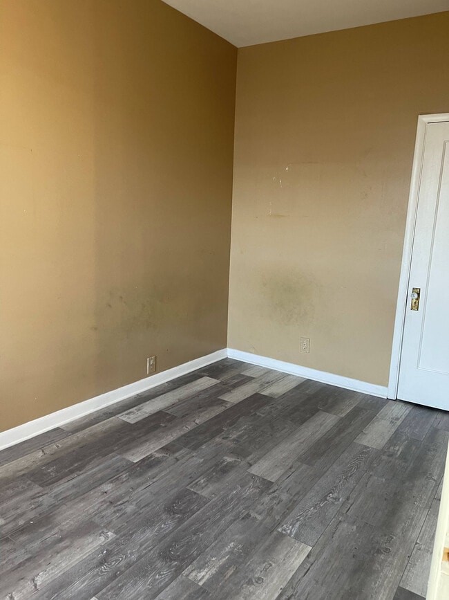 Photo - 2200 W Taylor St Unit #2 - Third floor