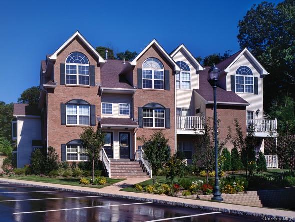 Building Photo - 11 Pinnacle Dr Unit 11