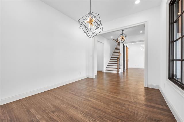 Photo - 194 Touchstone Rd