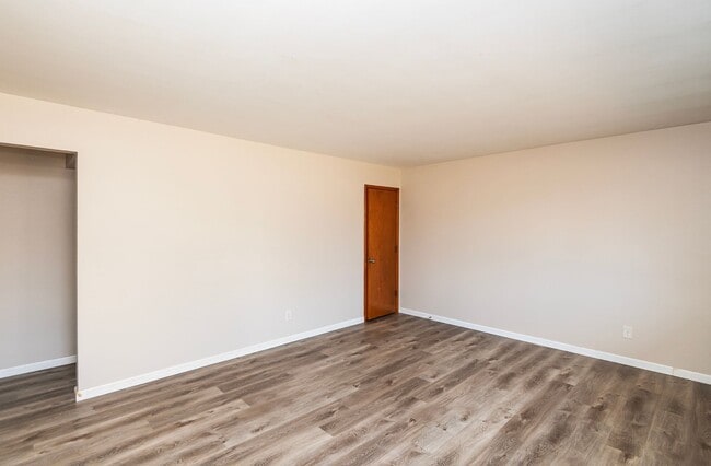 Photo - Lovely 3 Bedroom 2 Bathroom Home