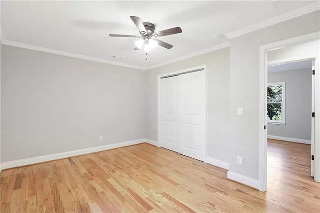 Photo - 334 Michael Dr