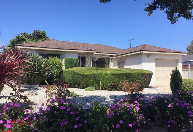 Exterior - 4137 W 173rd St