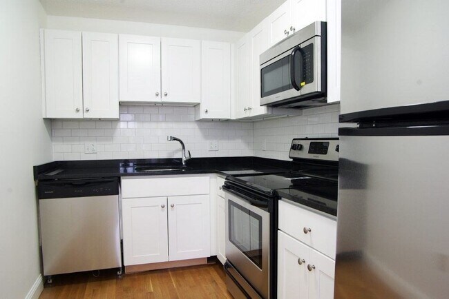 Photo - 109-111 Tremont St Apartment Unit 516