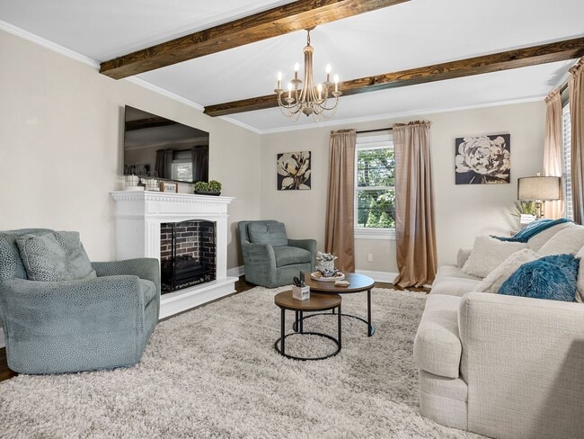 Photo - Immaculately Maintained 2 BR, 1 BA Short-T...