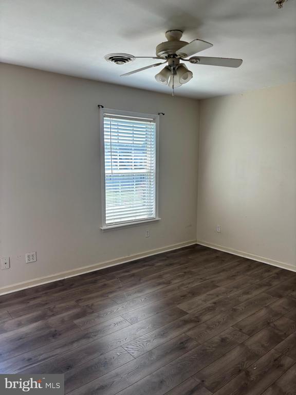 Photo - 1011 Zircon Ct