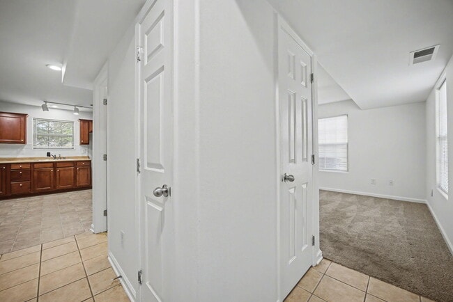 Photo - 2540 Sun Seeker Ct