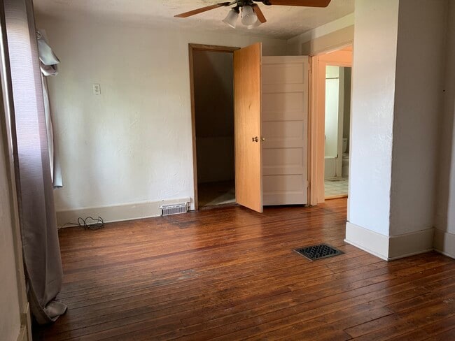 Photo - 1124 N 26th St