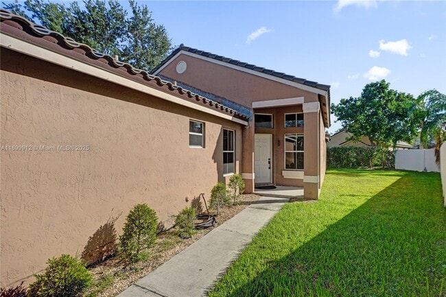 Photo - 658 Stanton Dr