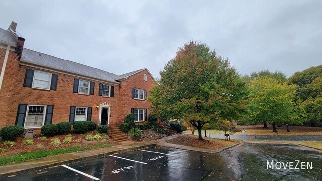 Photo - 6733 Constitution Ln