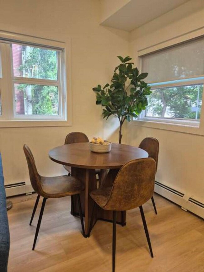 Photo - 8615-8108 108 St NW Unit SI ID1582754P