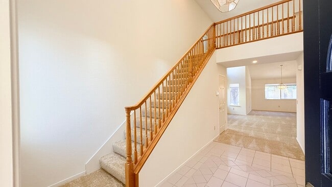 Photo - 1126 Vista Pointe Cir