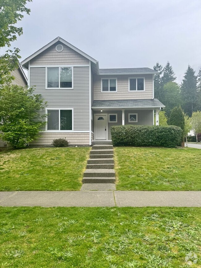 Building Photo - Delightful DuPont 3 Bedroom Home