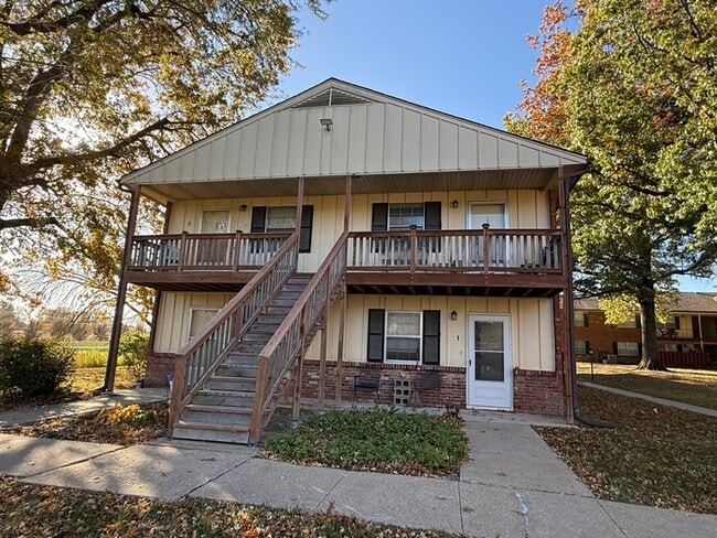 Photo - STUDIO Apartment Available Unidad y Villa Apts - 8B