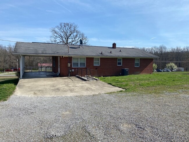 Photo - 1620 Neals Creek Rd