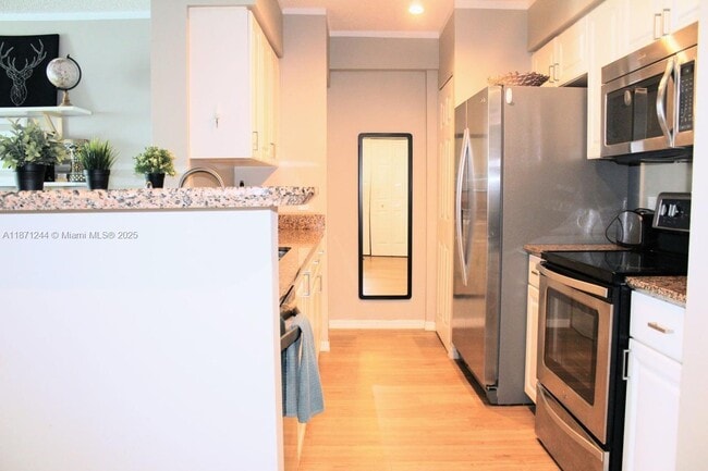 Photo - 1155 Brickell Bay Dr Unit 1205
