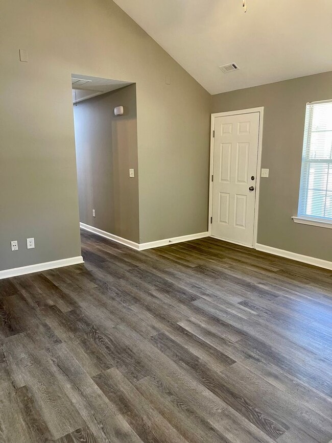 Photo - Beautiful 3 bedroom home in Hampton