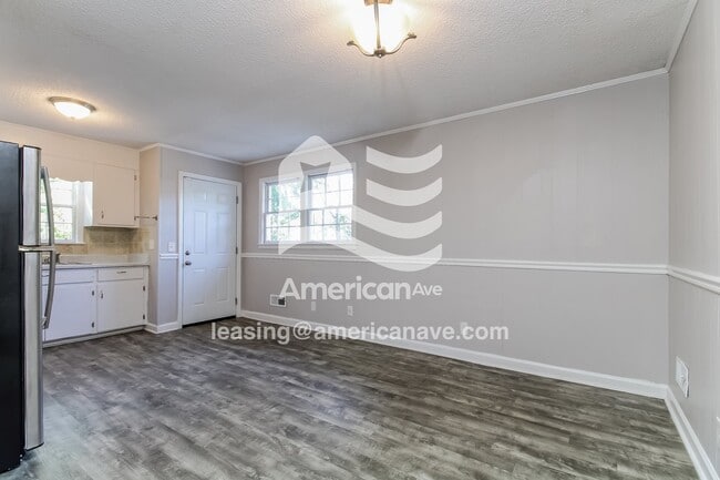 Photo - 817 Delta Dr