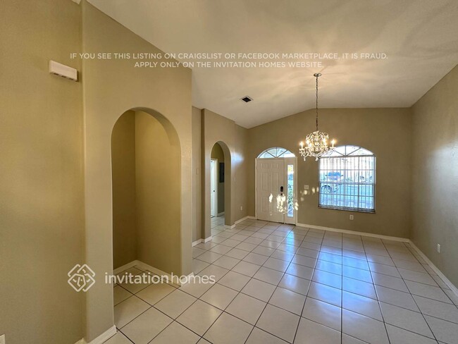 Photo - 16880 SW 141st Ct