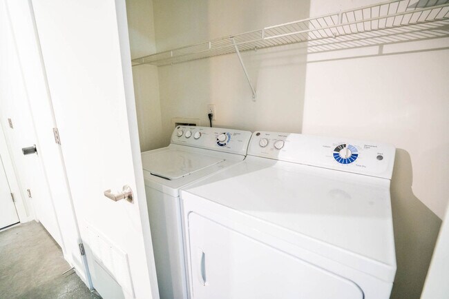 Photo - 913 N 3rd St Unidad ID1284702P