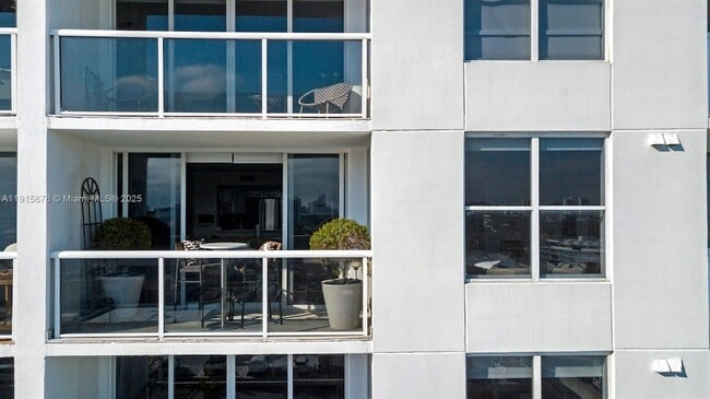 Photo - 1800 Sunset Harbour Dr Unit 1409