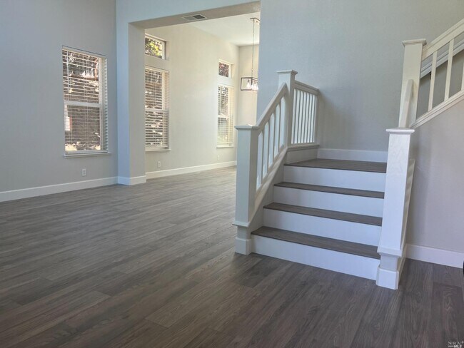 Photo - 2454 Whispering Oaks Dr House