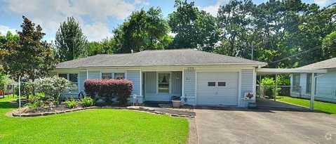 Building Photo - 206 Pecan Dr Rental