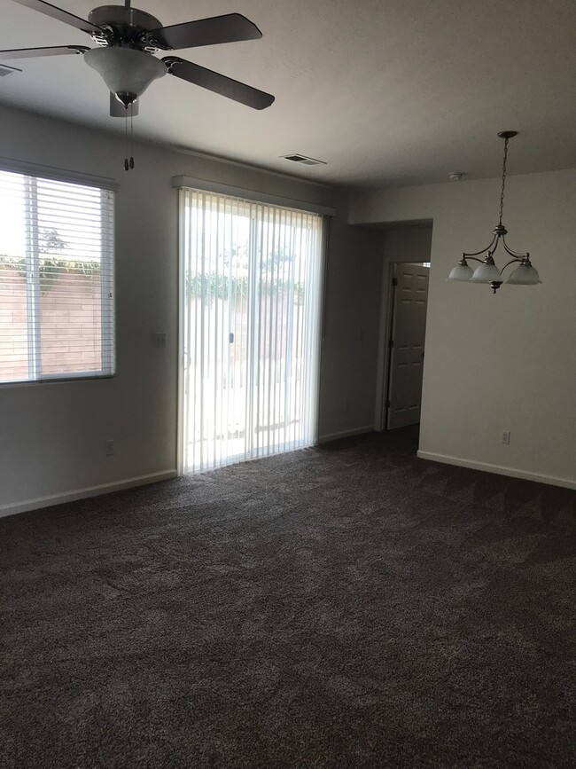 Photo - 3841 W Payson Ave