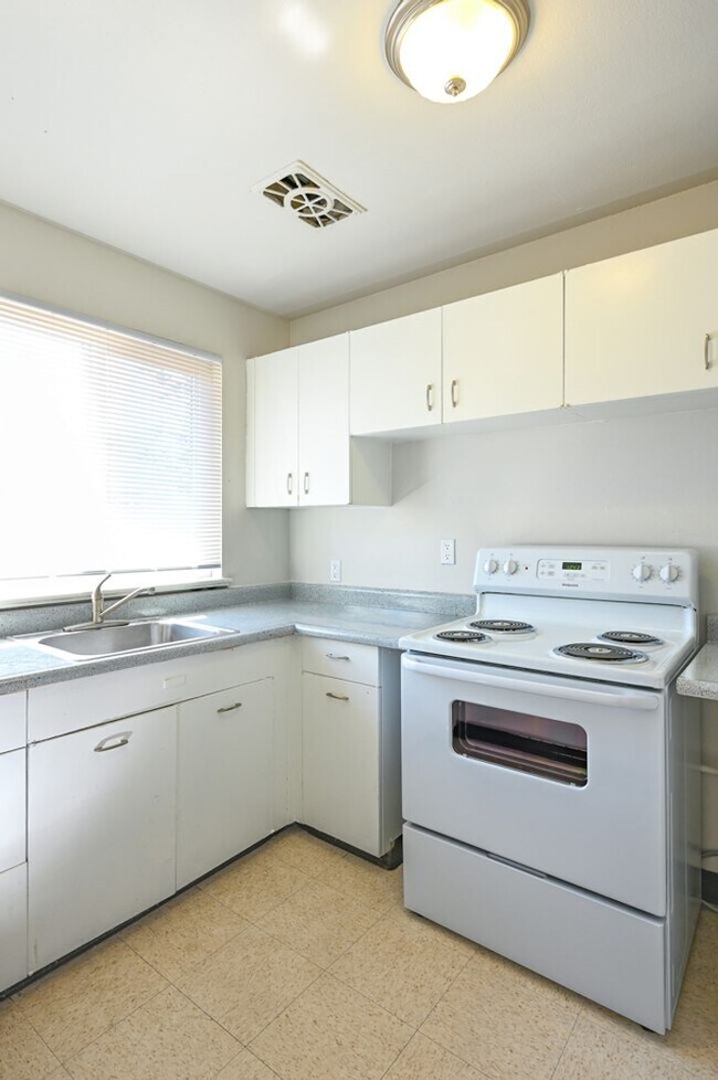 The Ellington Apartments