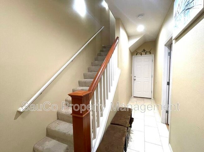 Photo - 6007 NE Alder St