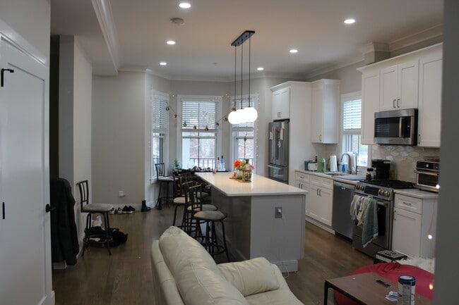 Photo - 149 Foster St Unit 1