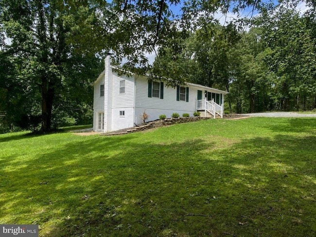 Photo - 31 Hamn Ln