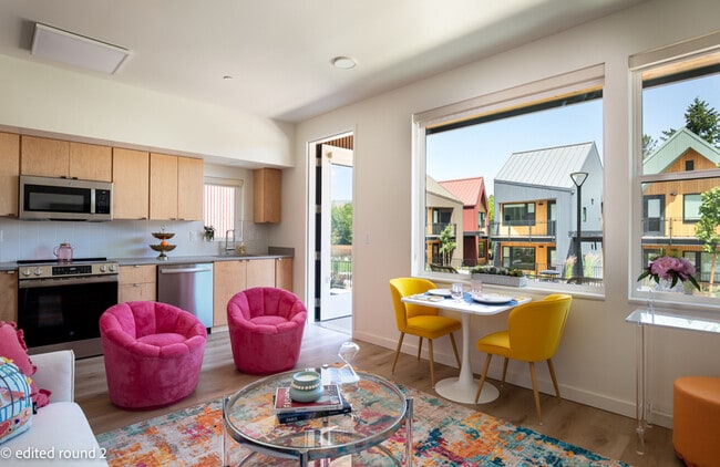 Building Photo - 180 Garfield St