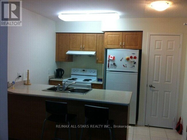 Photo - 35 Hollywood Ave Unit 210