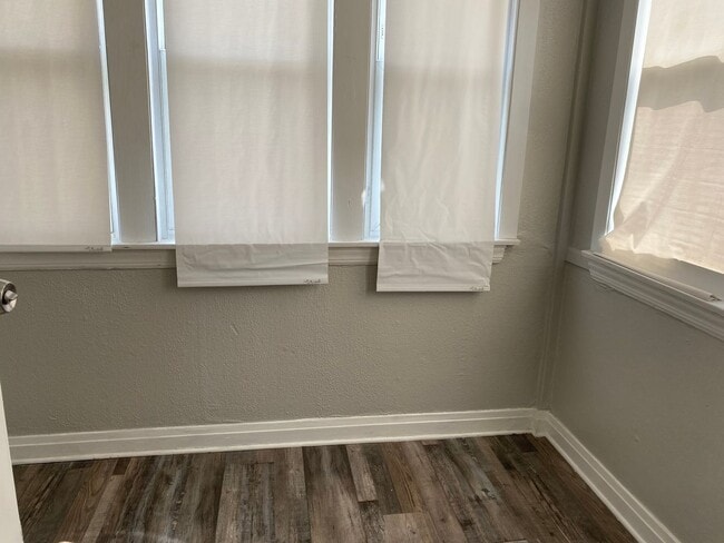 Photo - 6035 S Karlov Ave Unit 1st Floor