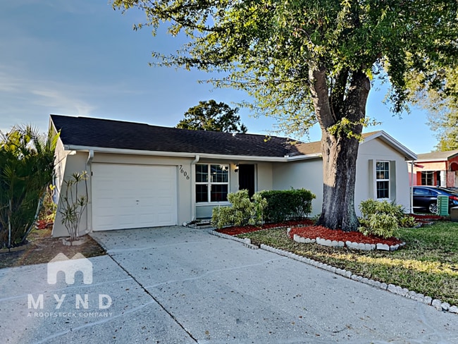 Building Photo - 7606 Woodland Oaks Ct