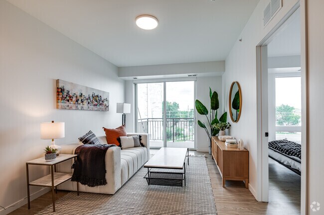 Cityline - 1BR, 1BA - 568SF – Nokomis
