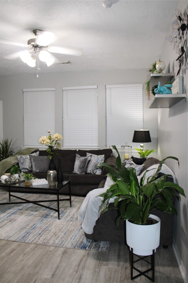 Photo - 6110 Langham Mist Ln