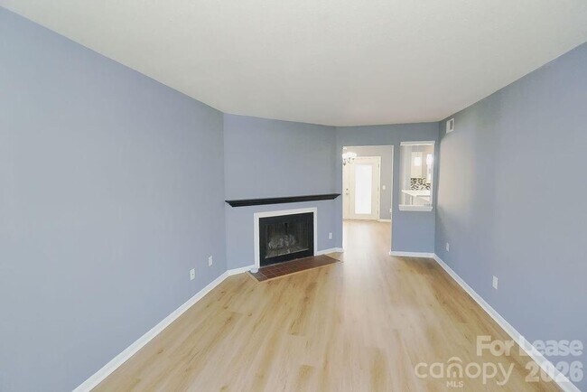 Photo - 3274 Heathstead Place