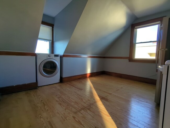 Photo - 402 Hevey St Unit 3