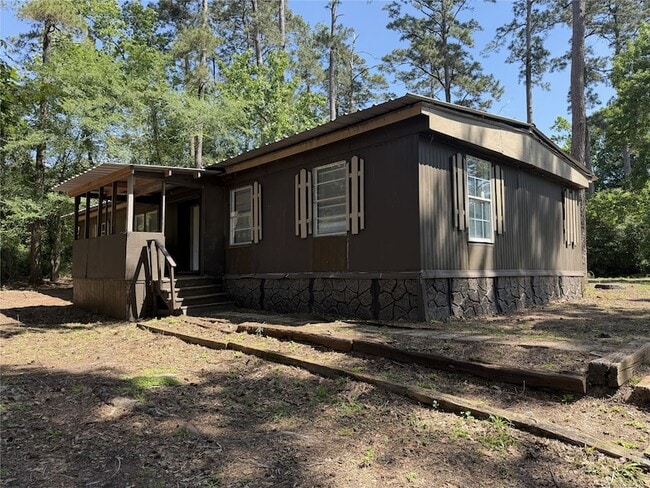 Building Photo - 6851 Old Hwy 105 W