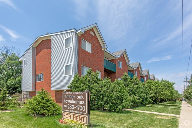 Amber Oak Townhomes