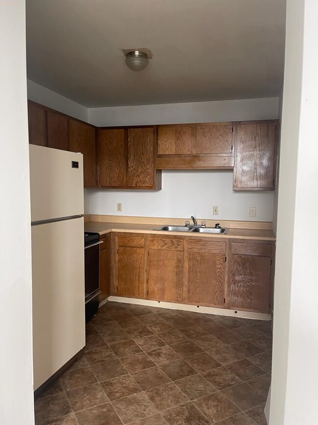 Photo - 502 Walnut St